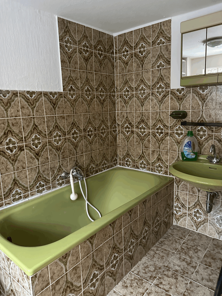 Gemeinsame Badewanne in Studenten-WG in Clausthal-Zellerfeld