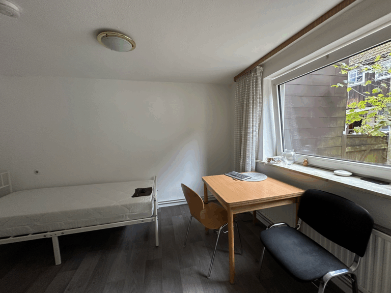 Studentenzimmer in Wohngeminscheft im Erdgeschoss in Clausthal-Zellerfeld